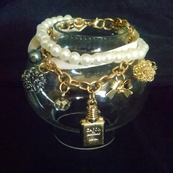 Bow Bottle Ribbon Rhinestones Charm Bracelet
